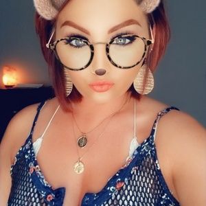 Meet your Posher, Chasity